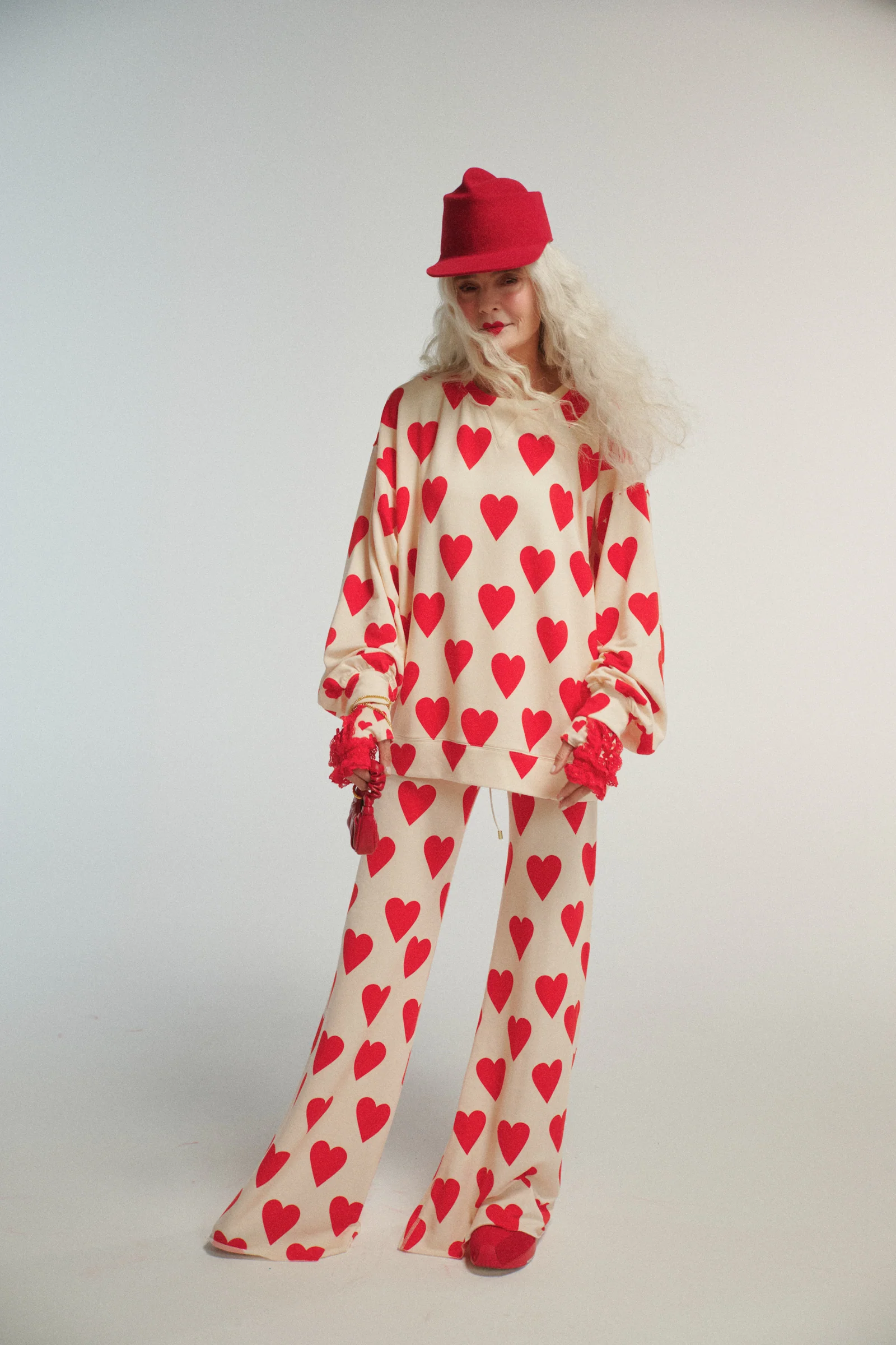 The Queen Of Hearts Pillow Sweater - Image 4
